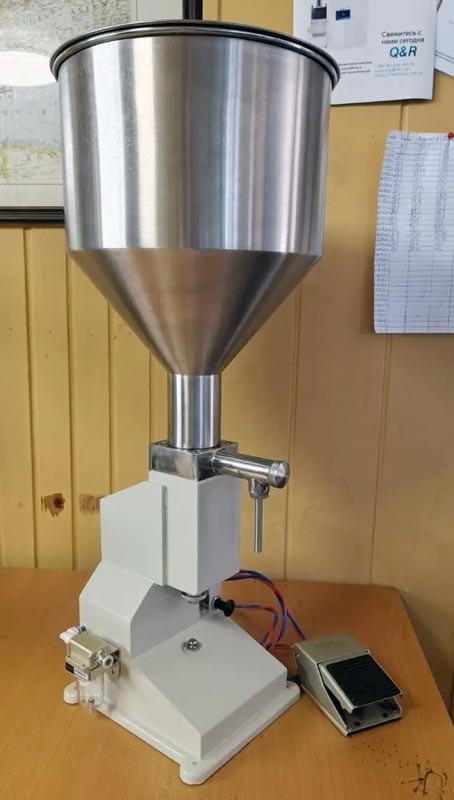 Пневматичний дозатор Vektor A-02 5-50 гр.