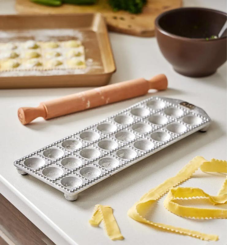 Форма для равиоли Marcato Ravioli Tablet Round 40 мм х 24 шт