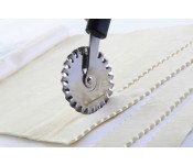 Ніж ролик для тесту - зубчастий Hendi 856154