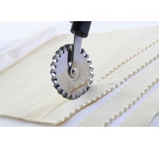 Ніж ролик для тесту - зубчастий Hendi 856154