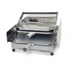 Гриль контактний GoodFood ECG10